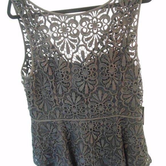 Adrianna Papell Black Lace Peplum Party Dress - Size 16 - Picture 7 of 10